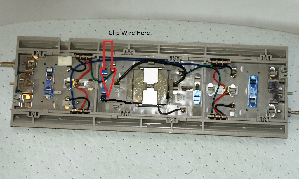 lionel fastrack wiring