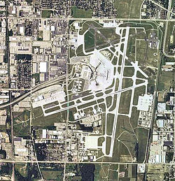 mke airport diagram