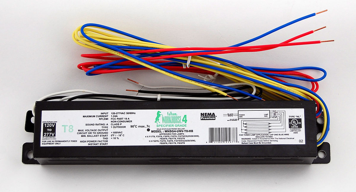 show me the wiring diagram for a 4 tube florecent light using 2 ballast