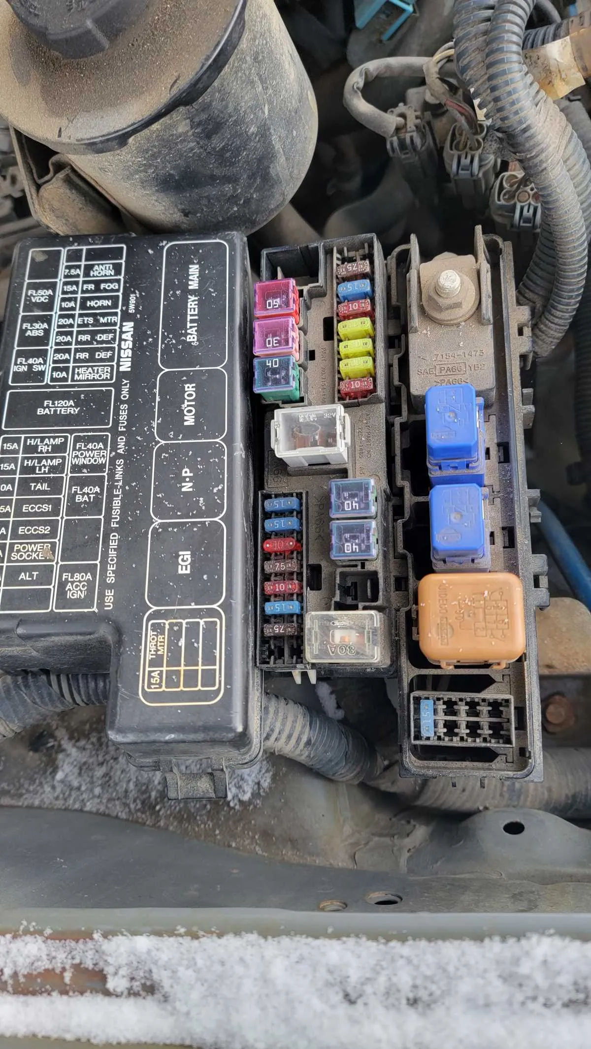 05 nissan altima fuse box diagram
