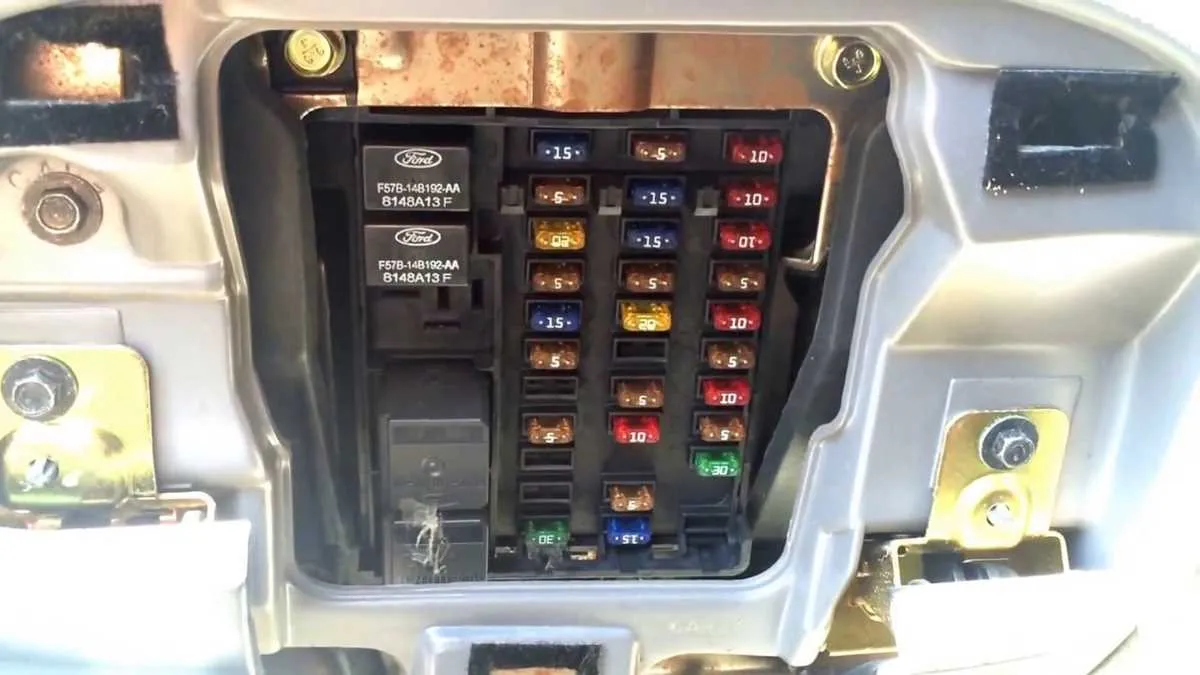 1997 ford f 150 under hood fuse box diagram