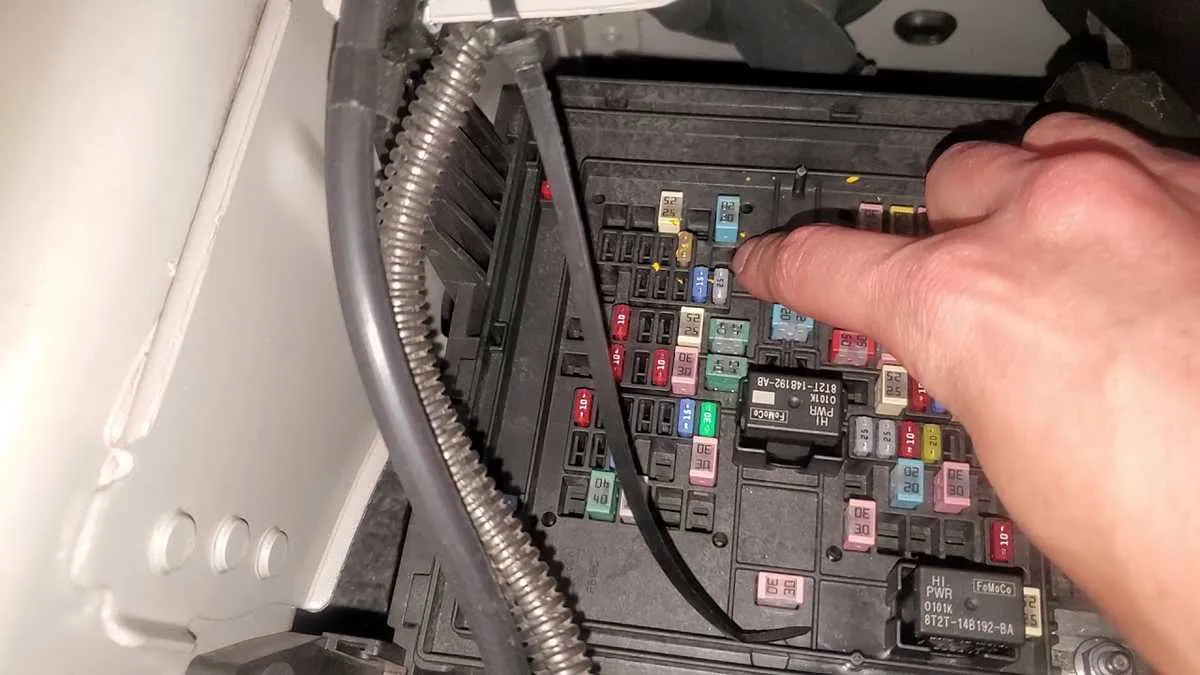 2019 ford f150 fuse box diagram