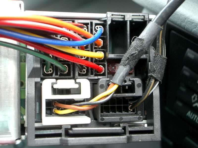 Connect the wiring harness adapter