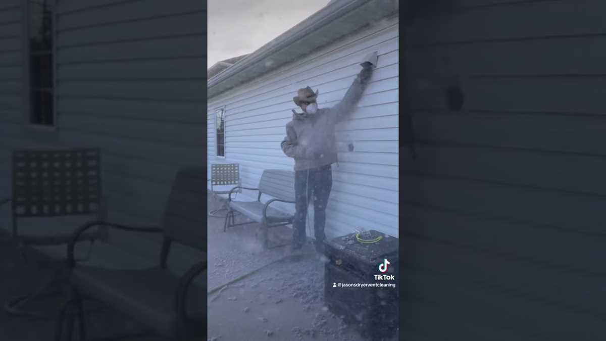 Maintenance and Cleaning of a Dryer Vent