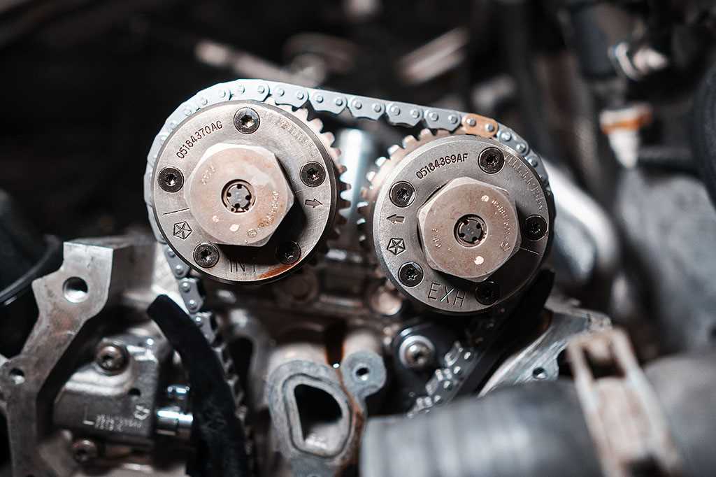 Tips for Maintaining the Serpentine Belt in a 3.6 Pentastar Engine